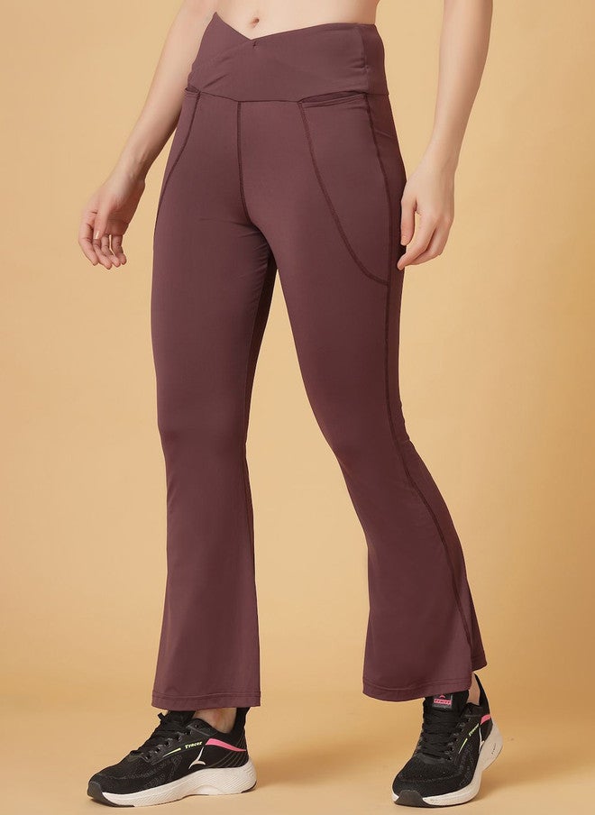 CUKOO High-Rise Slim-Fit Rapid-Dry Flare Tights - Image 3